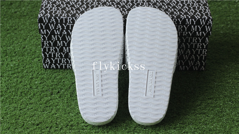 Try My Way Real Boost Slide White